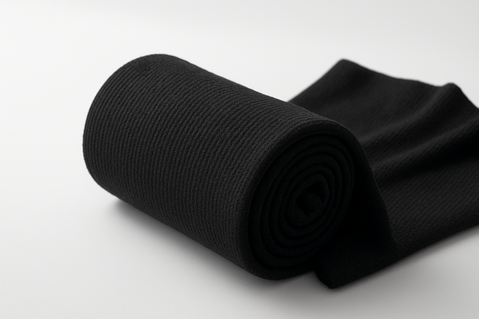 Tela Cardigán Negro 180-185 g/m² Tubular