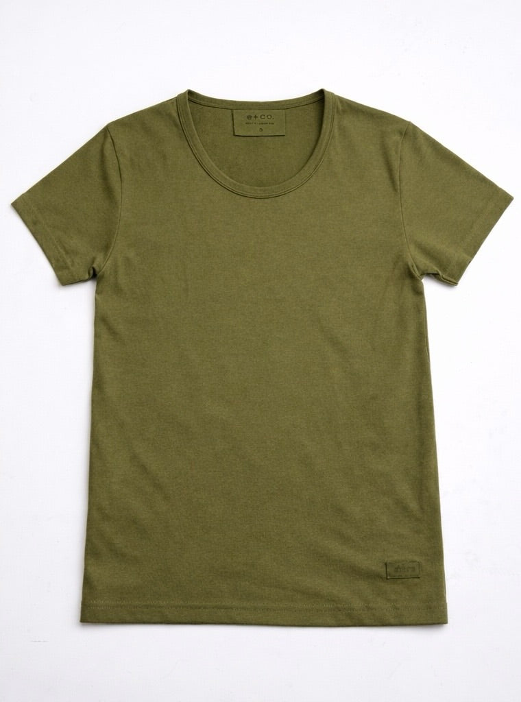 Playera Cuello U Hombre — 50% Poliester 50% Algodón — 190 g/m²