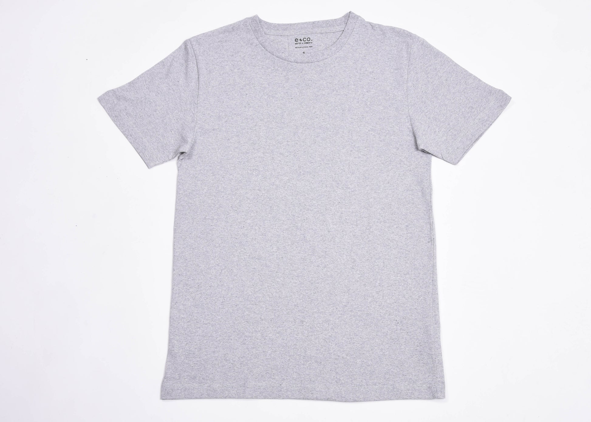 Playera Cuello Redondo Hombre — 50% Algodón Reciclado 50% Algodón Orgánica — 165 g/m²