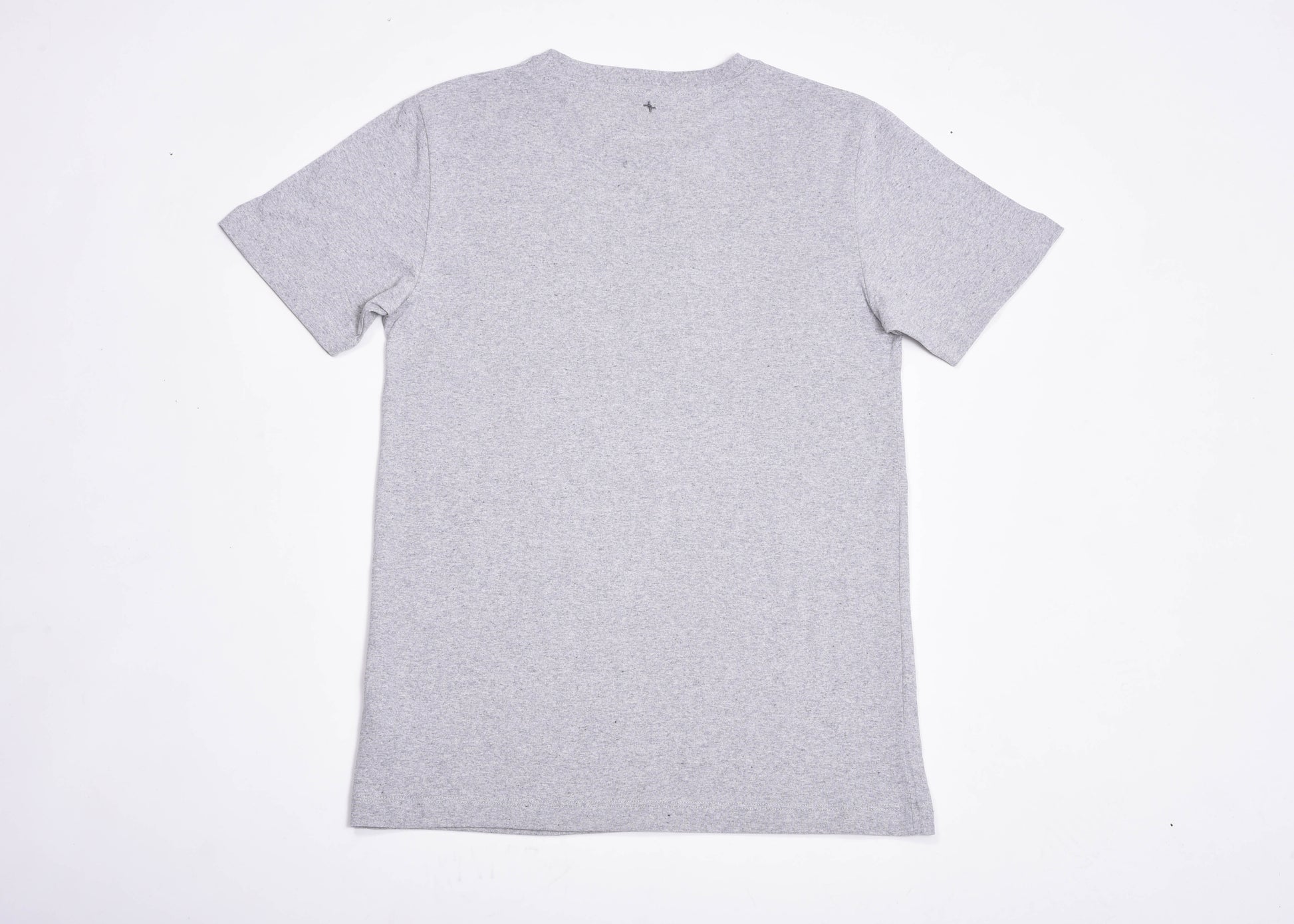 Playera Cuello Redondo Hombre — 50% Algodón Reciclado 50% Algodón Orgánica — 165 g/m²
