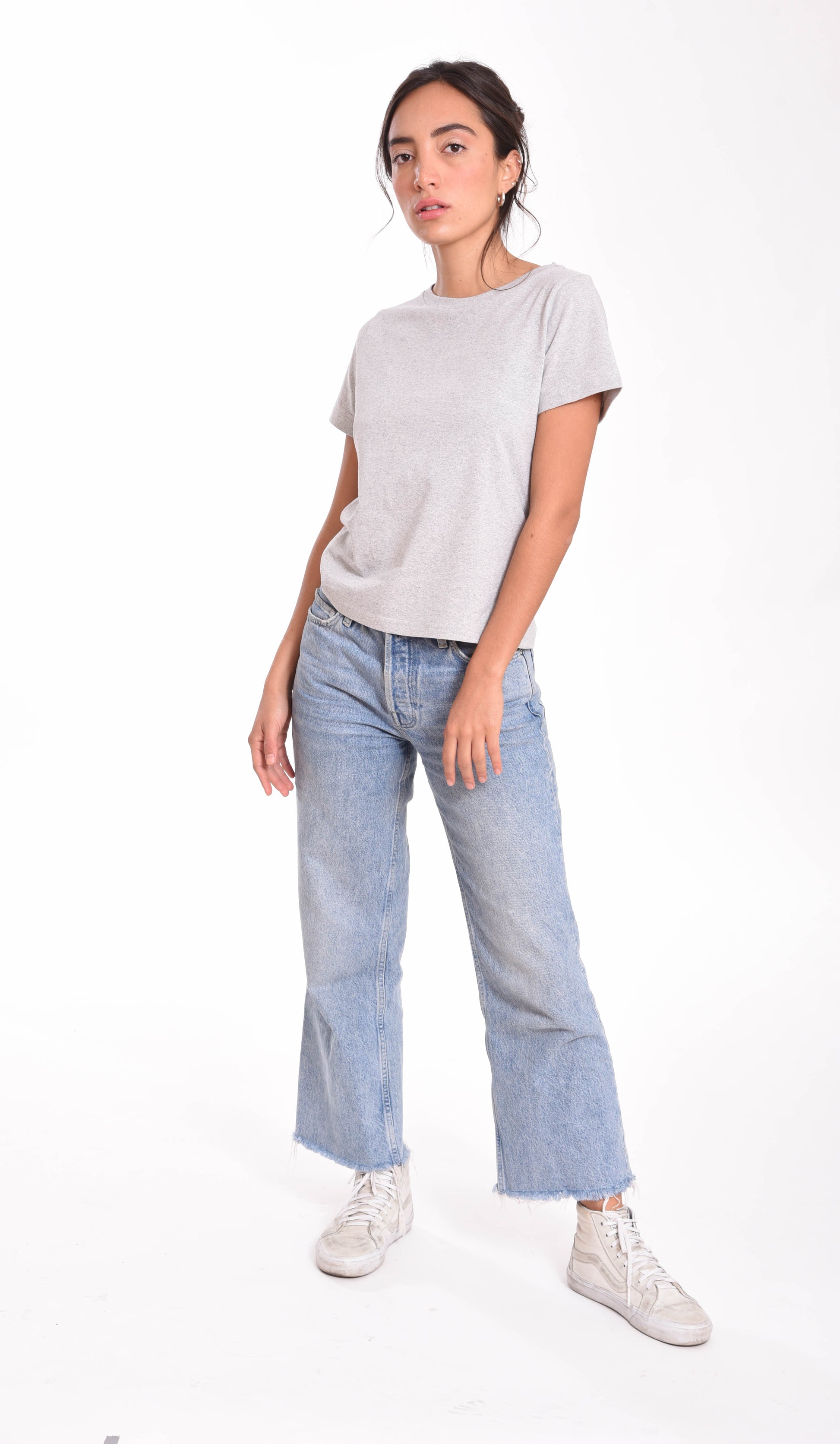 Playera Cuello Redondo Mujer — 50% Algodón 40% Poliester 10% Poliester Negro — 190 g/m²