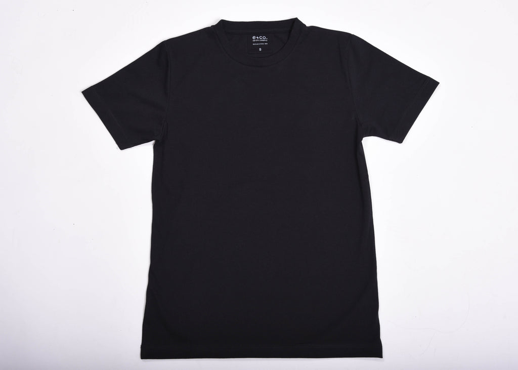 Playera Cuello Redondo Hombre — 50% PET Reciclado 47% Algodón Reciclado 3% otras fibras Recicladas — 185 g/m²